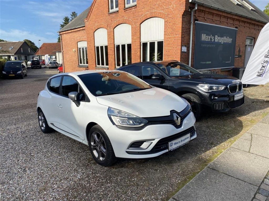 Renault-Clio-2016