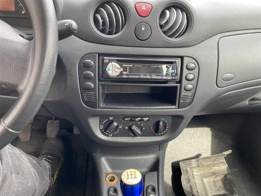 Citroën-C3-2006