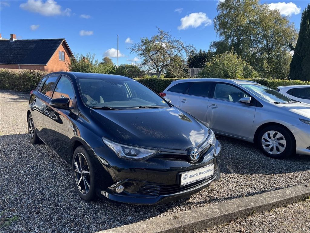 Toyota-Auris-2018