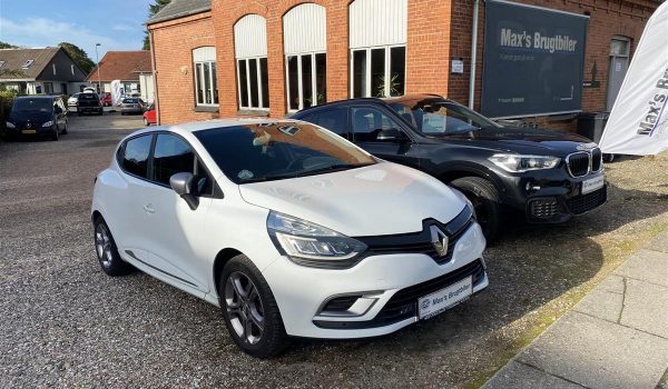 Renault-Clio-2016