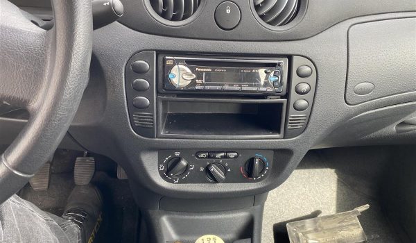 Citroën-C3-2006