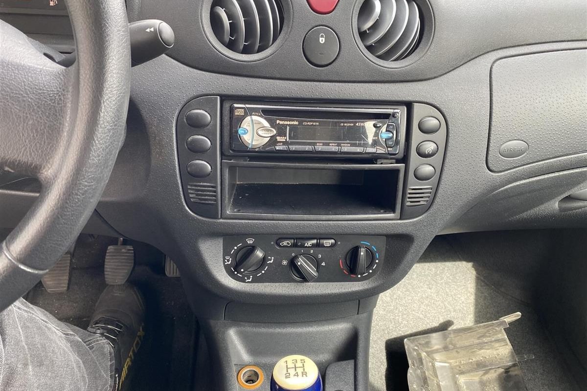 Citroën-C3-2006