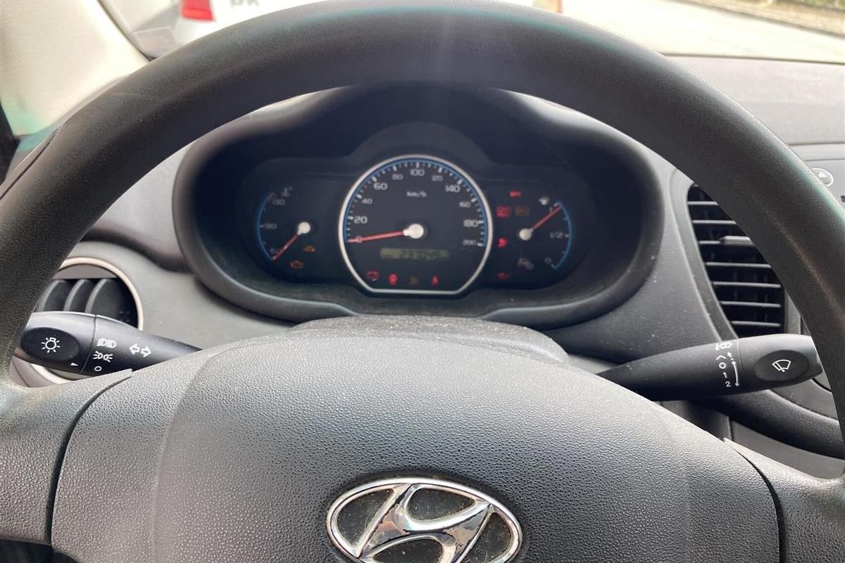 Hyundai-i10-2008-3
