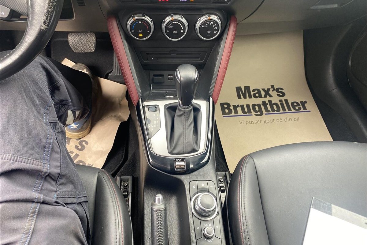 Mazda-CX-3-2016-9