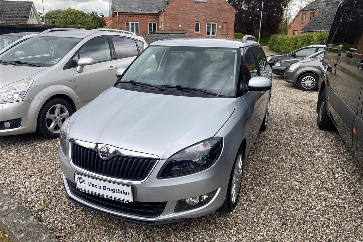 Skoda-Fabia-2015