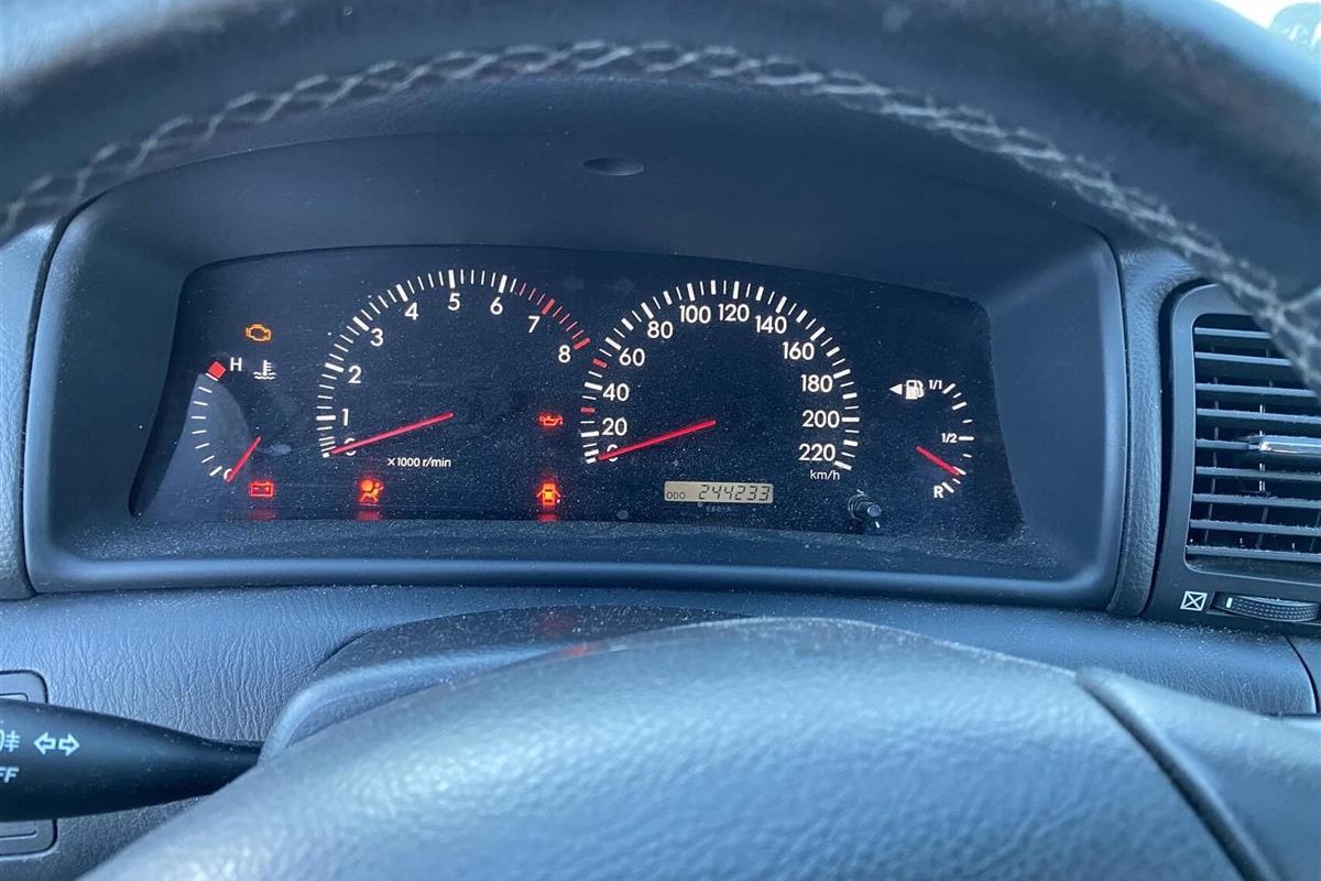 Toyota-Corolla-2004