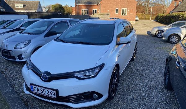 Toyota-Auris-2018