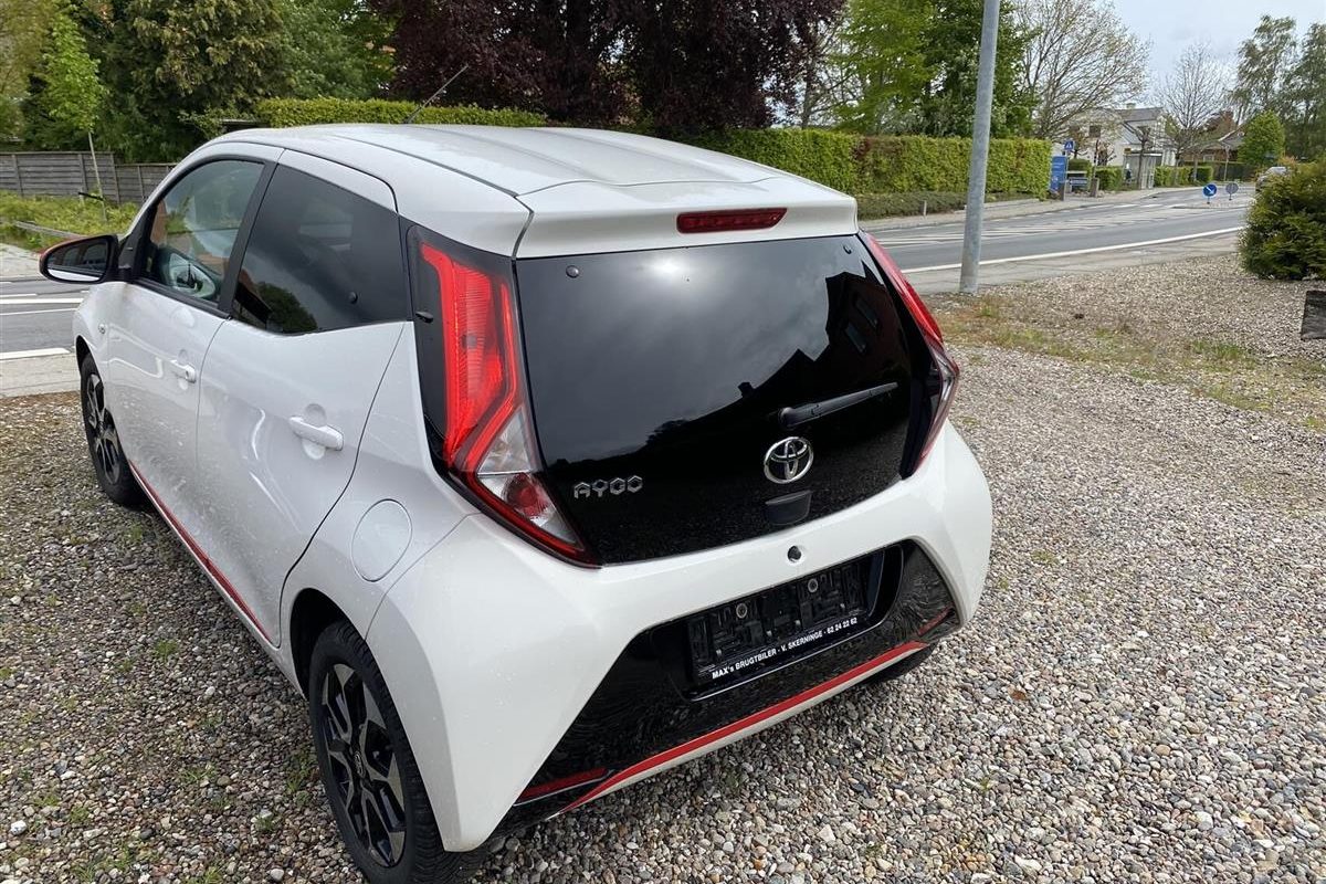 Toyota-Aygo-2020-2