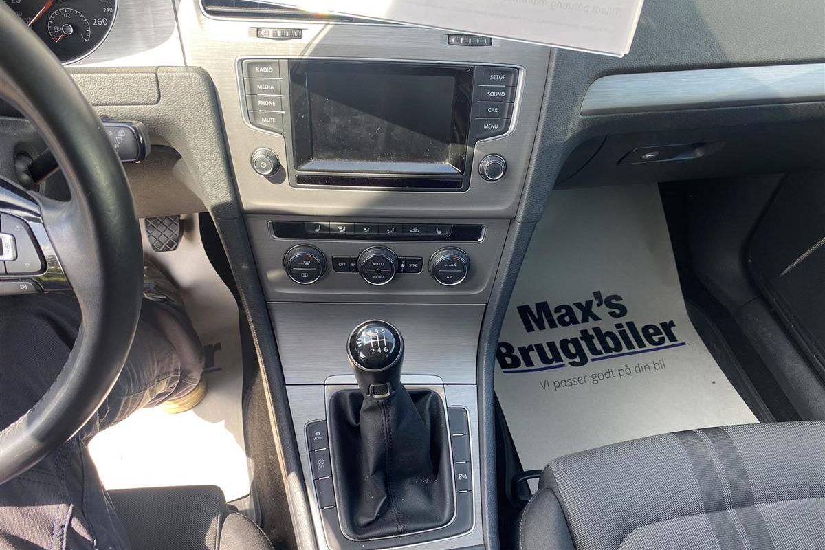 VW-Golf-2015-5