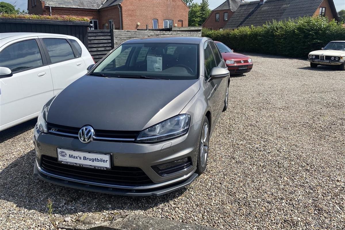 VW-Golf-2015